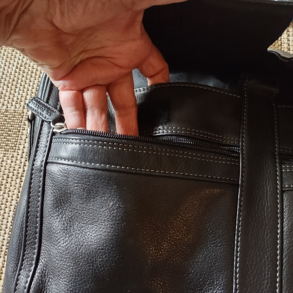 (BBC02)Faux Leather Briefcase Laptop Bag(3505-6) - Picture 3 of 15